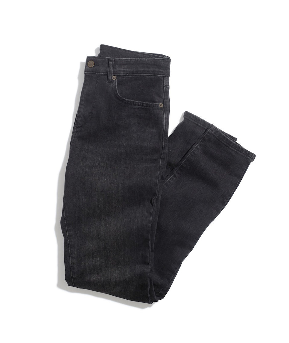 5 Pocket Slim Straight Fit Jean in Washed Black