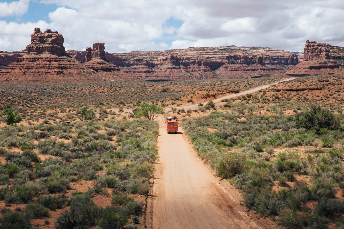 Afuera Vida: 13,000 Miles South