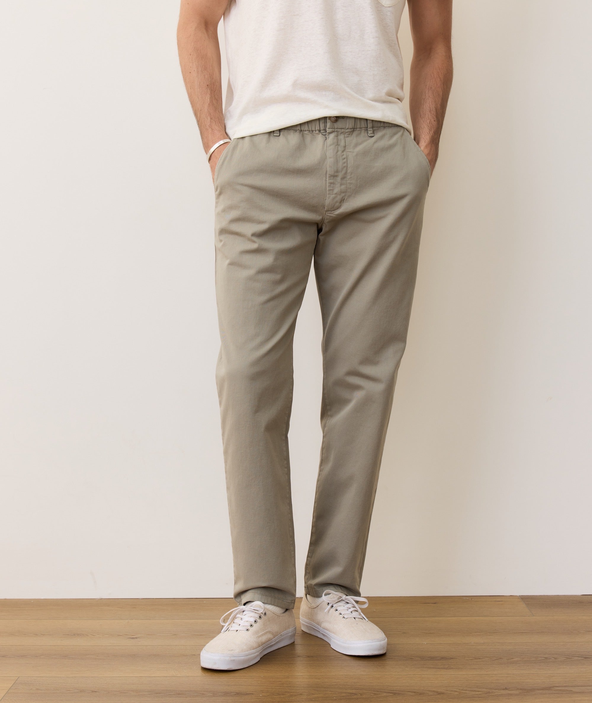 Saturday Slim Straight Twill Chino