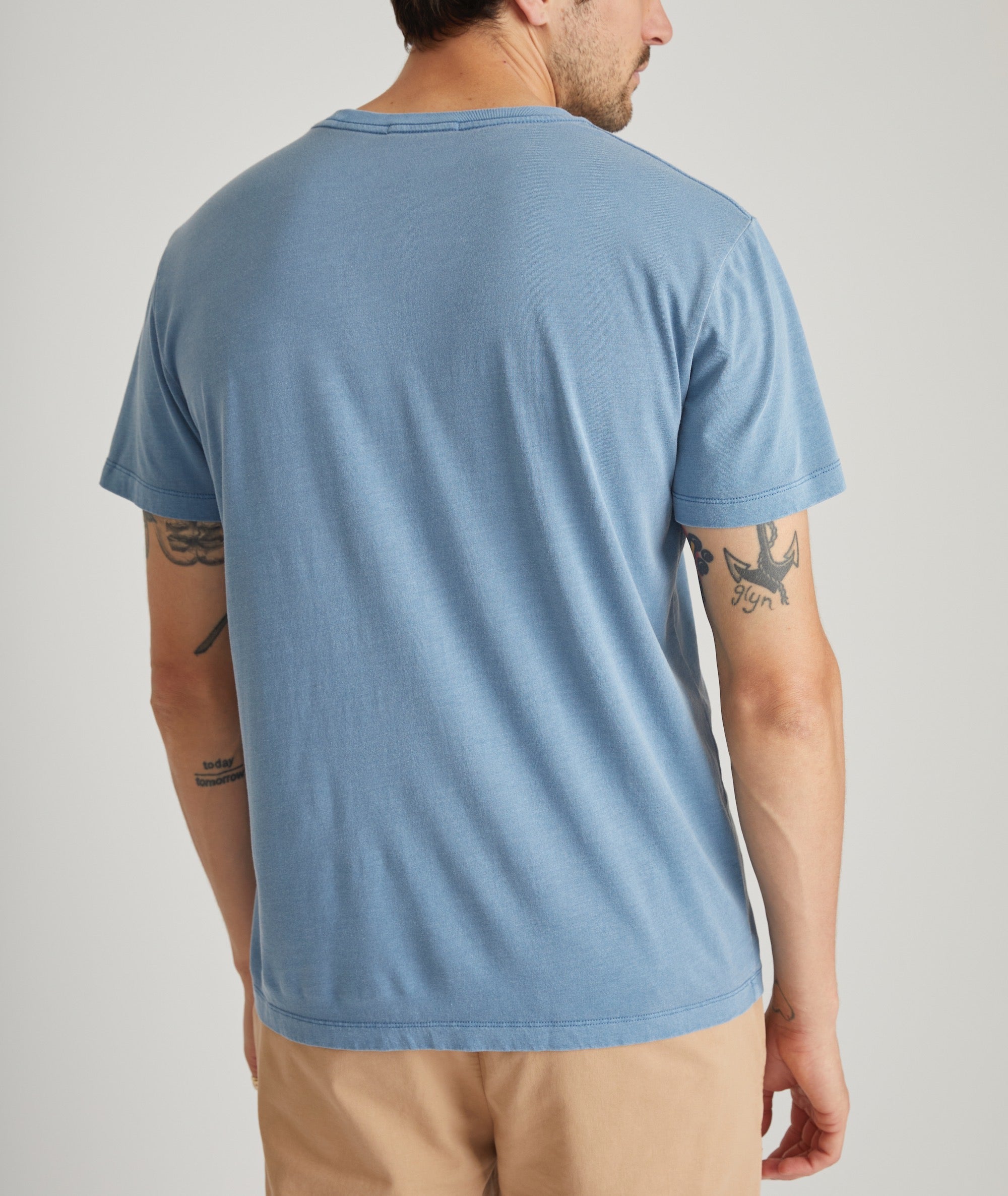 Signature Crew Graphic Tee