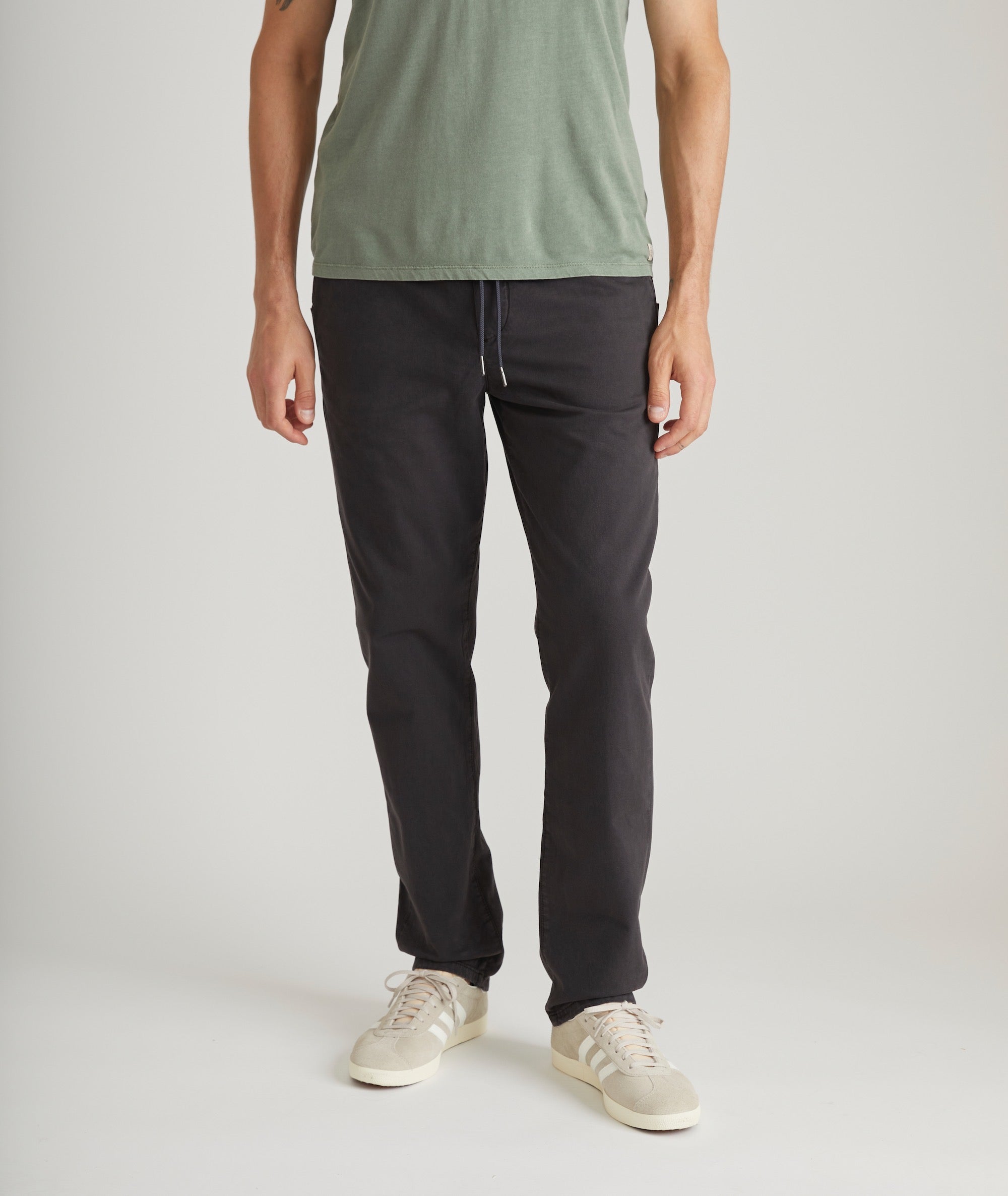 Saturday Slim Straight Twill Pant