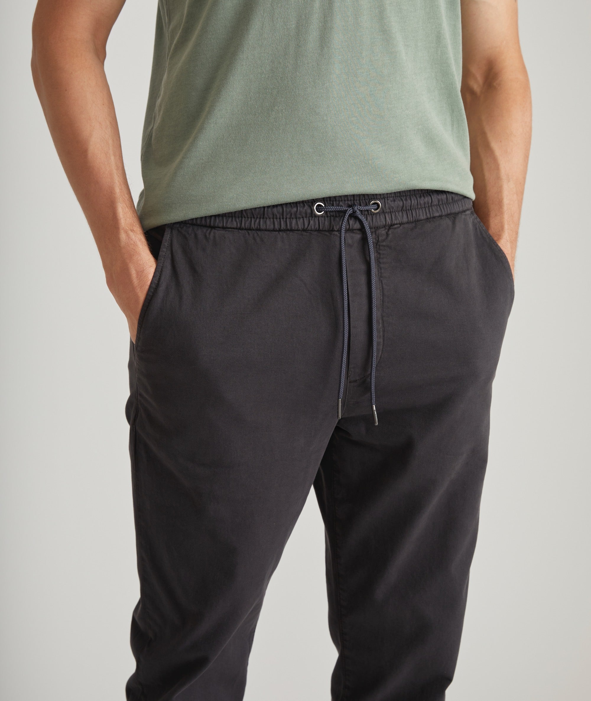 Saturday Slim Straight Twill Pant