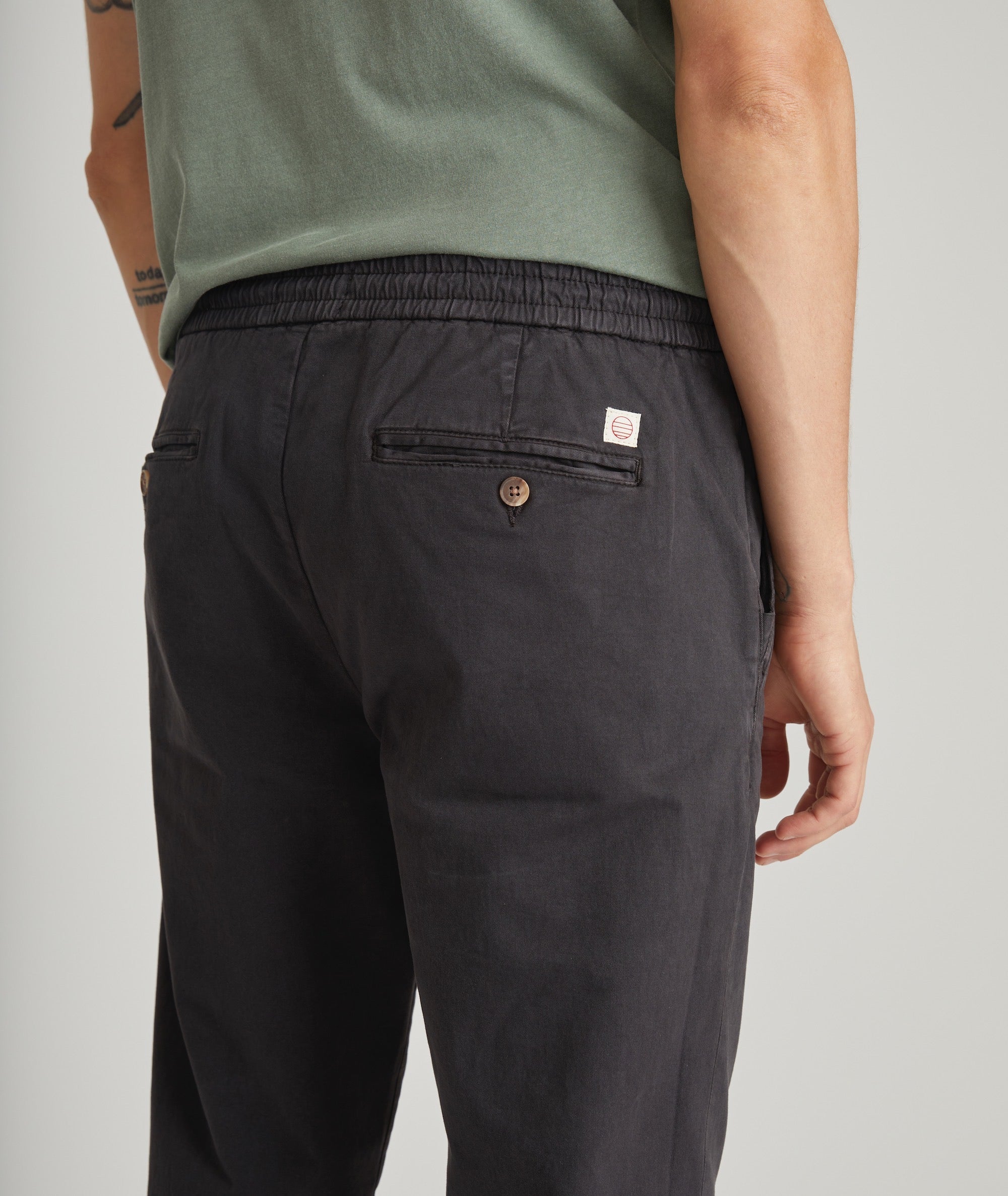 Saturday Slim Straight Twill Pant