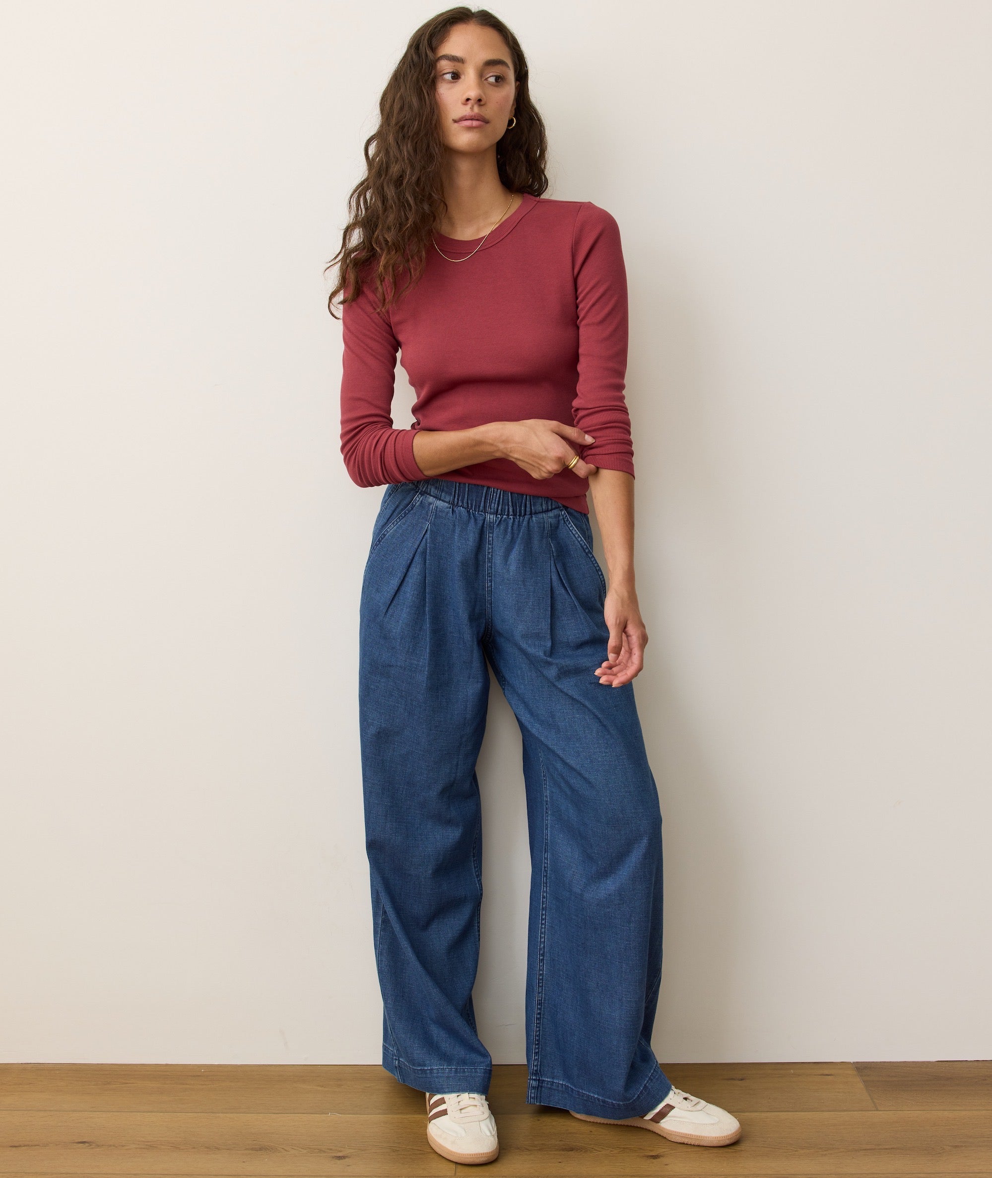 Lexi Rib Sun-In Longsleeve Crew Tee