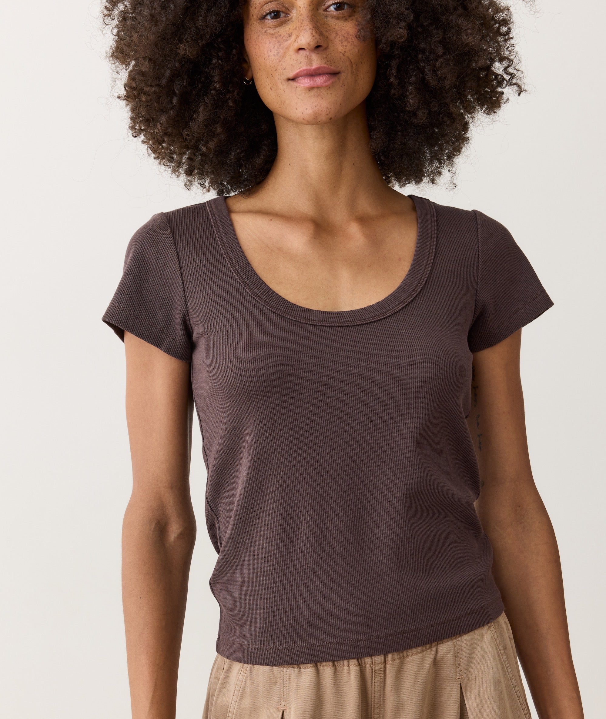 Lexi Rib Sun-In Scoop Tee
