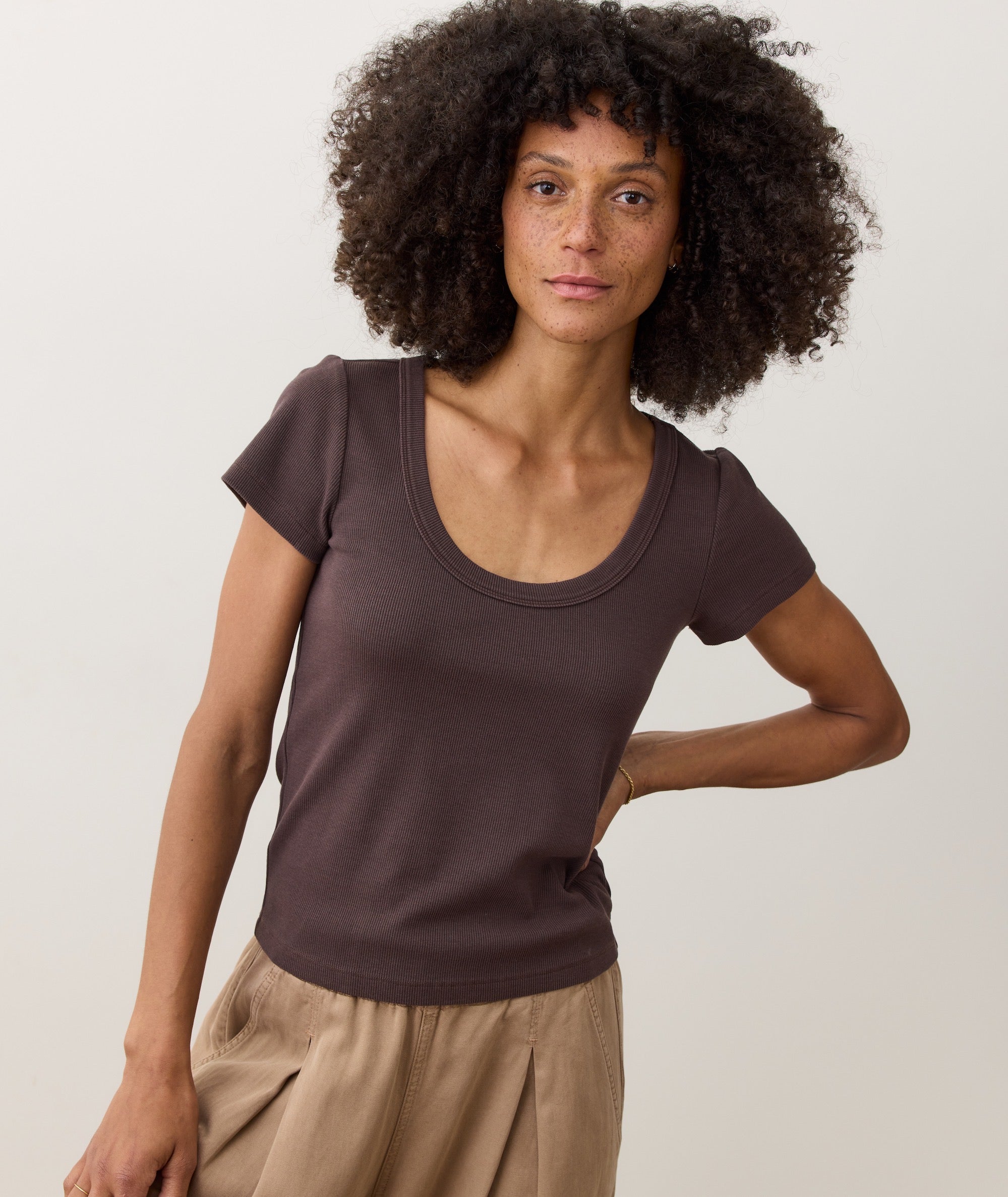 Lexi Rib Sun-In Scoop Tee