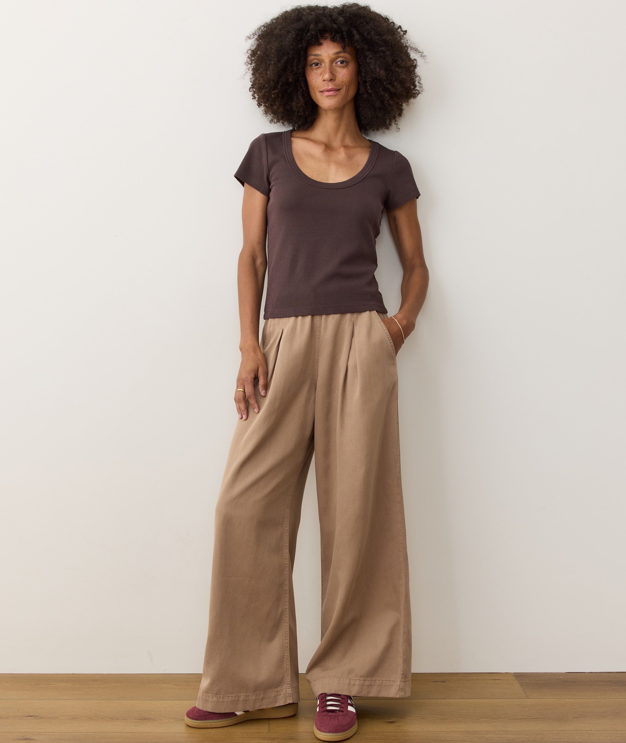 Lexi Rib Sun-In Scoop Tee