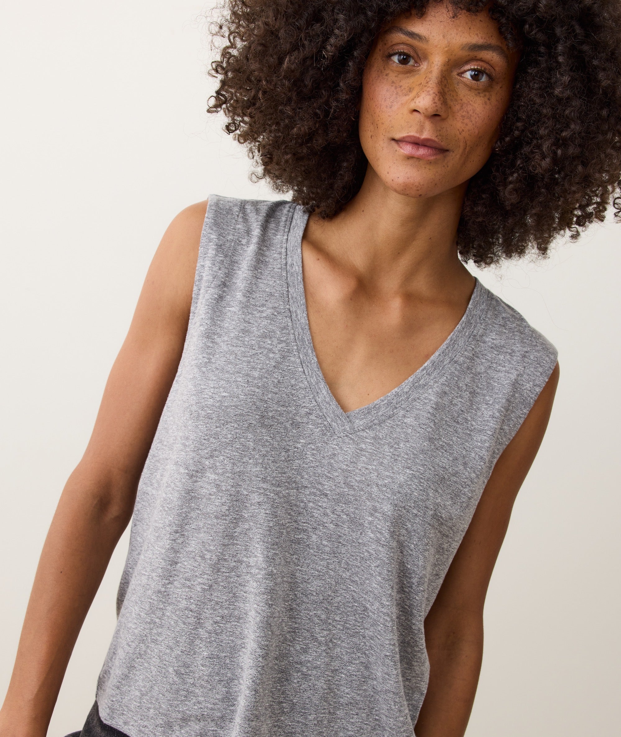 Tissue V-Neck Tank