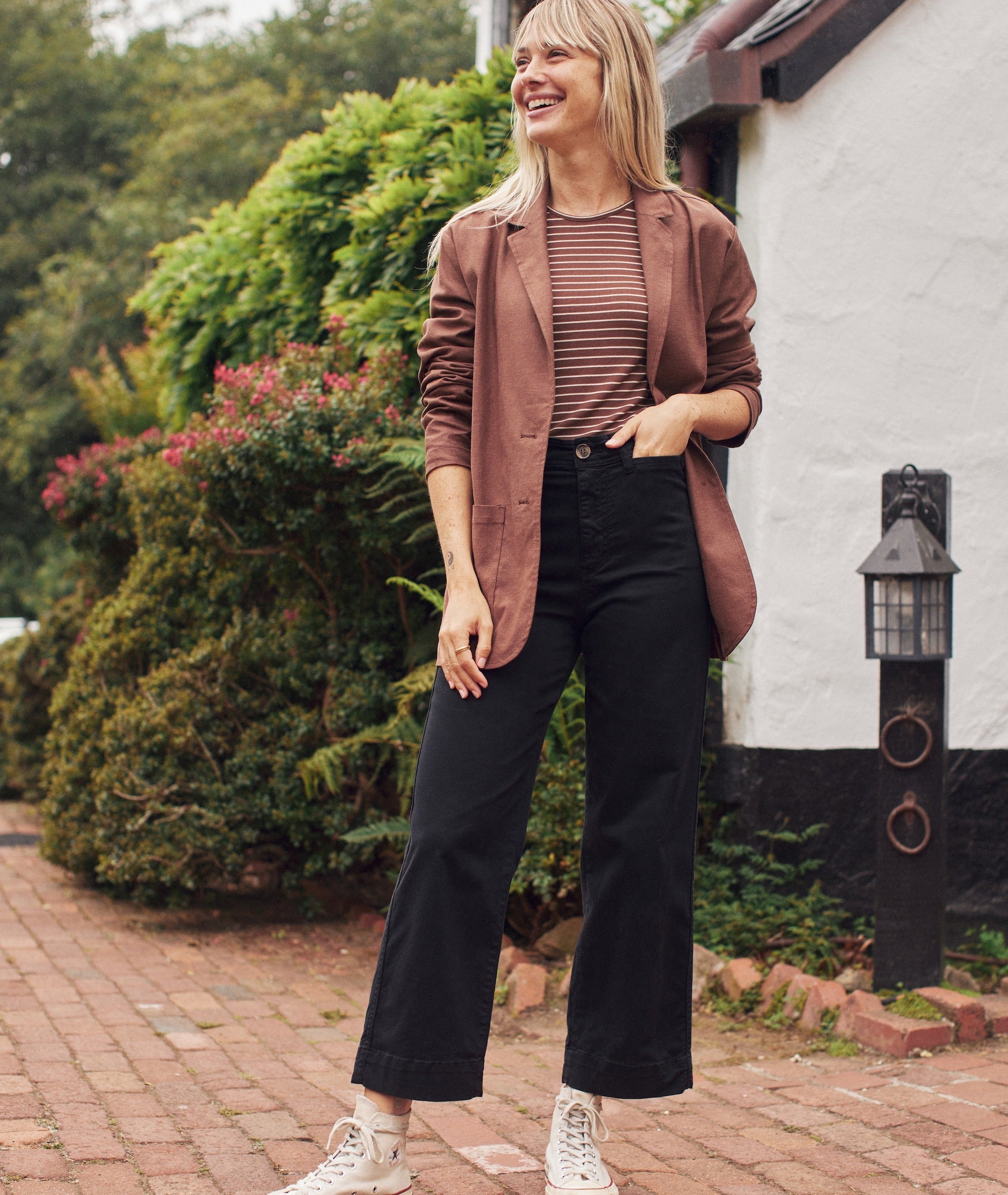 Wide leg discount cropped black jeans