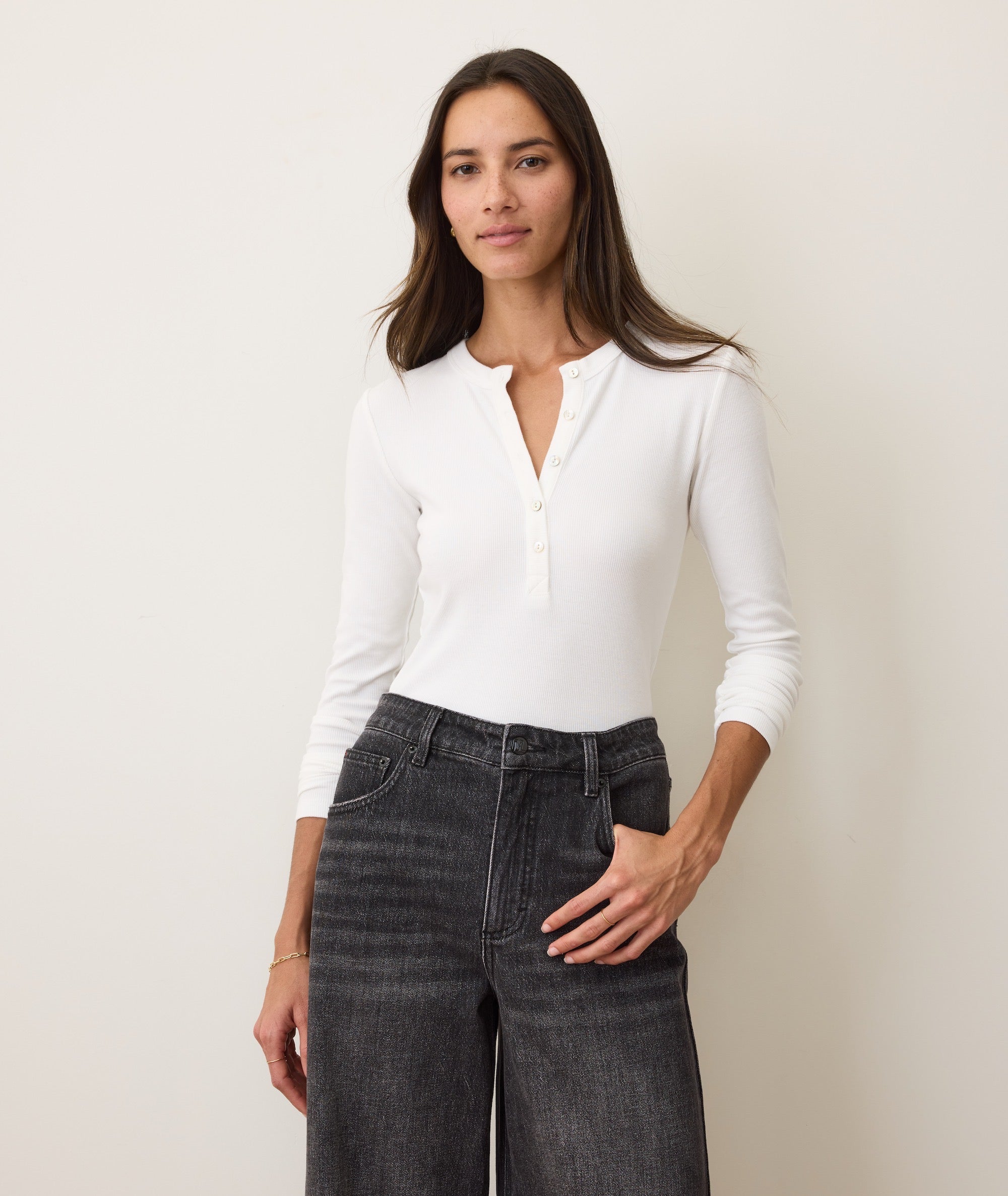 Lexi Rib Sun-In Henley