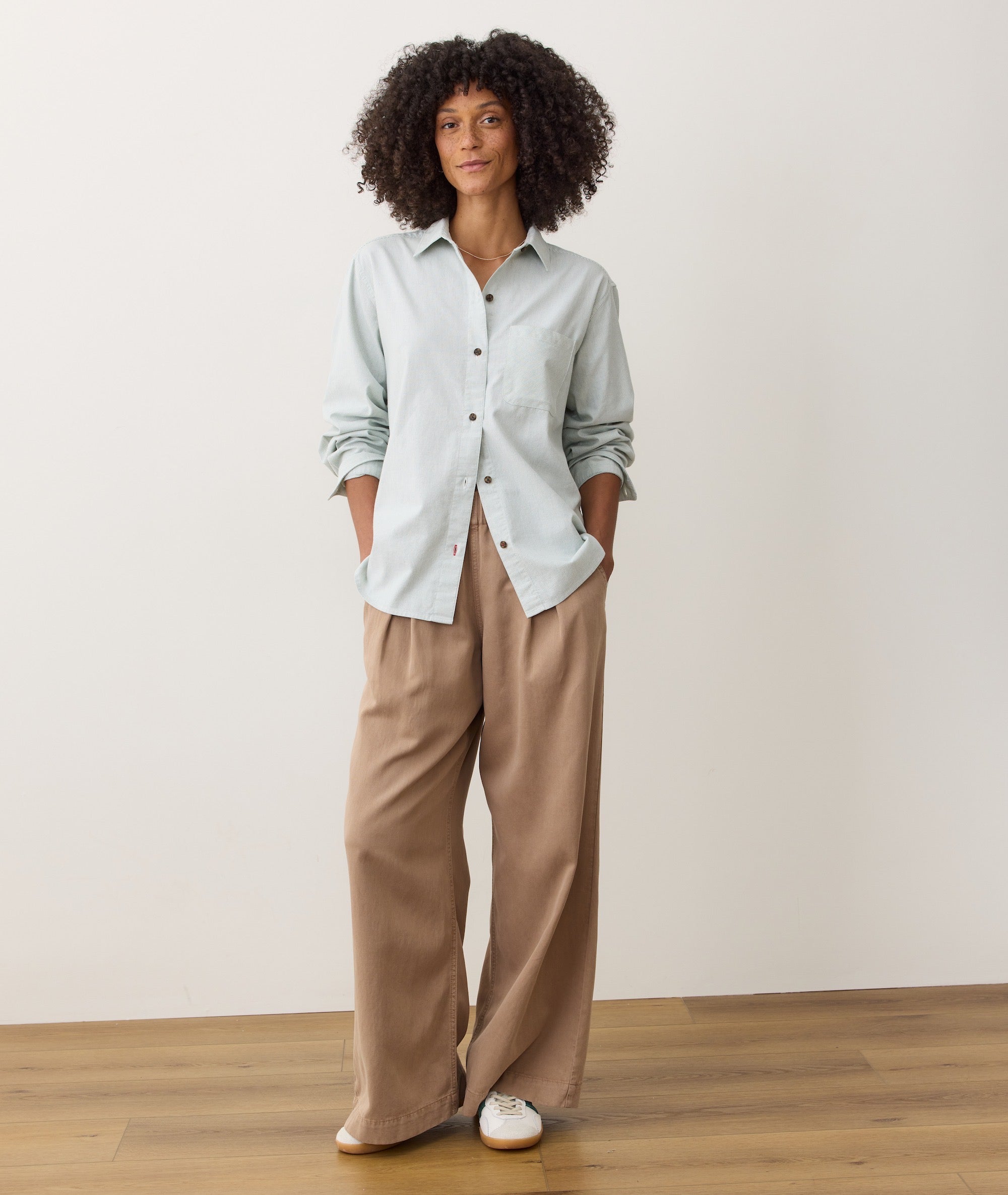 Marine Layer Women's Jane Relaxed California Oxford Button-Down Shirt, Medium, Green/White Stripe Marine Layer Women's Jane Relaxed California Oxford Button-Down Shirt, Medium, Green/White Stripe