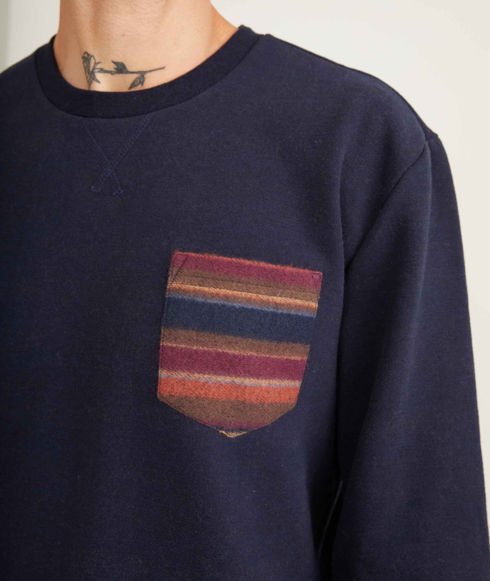 503a3 marine blue sweatshirt outlet
