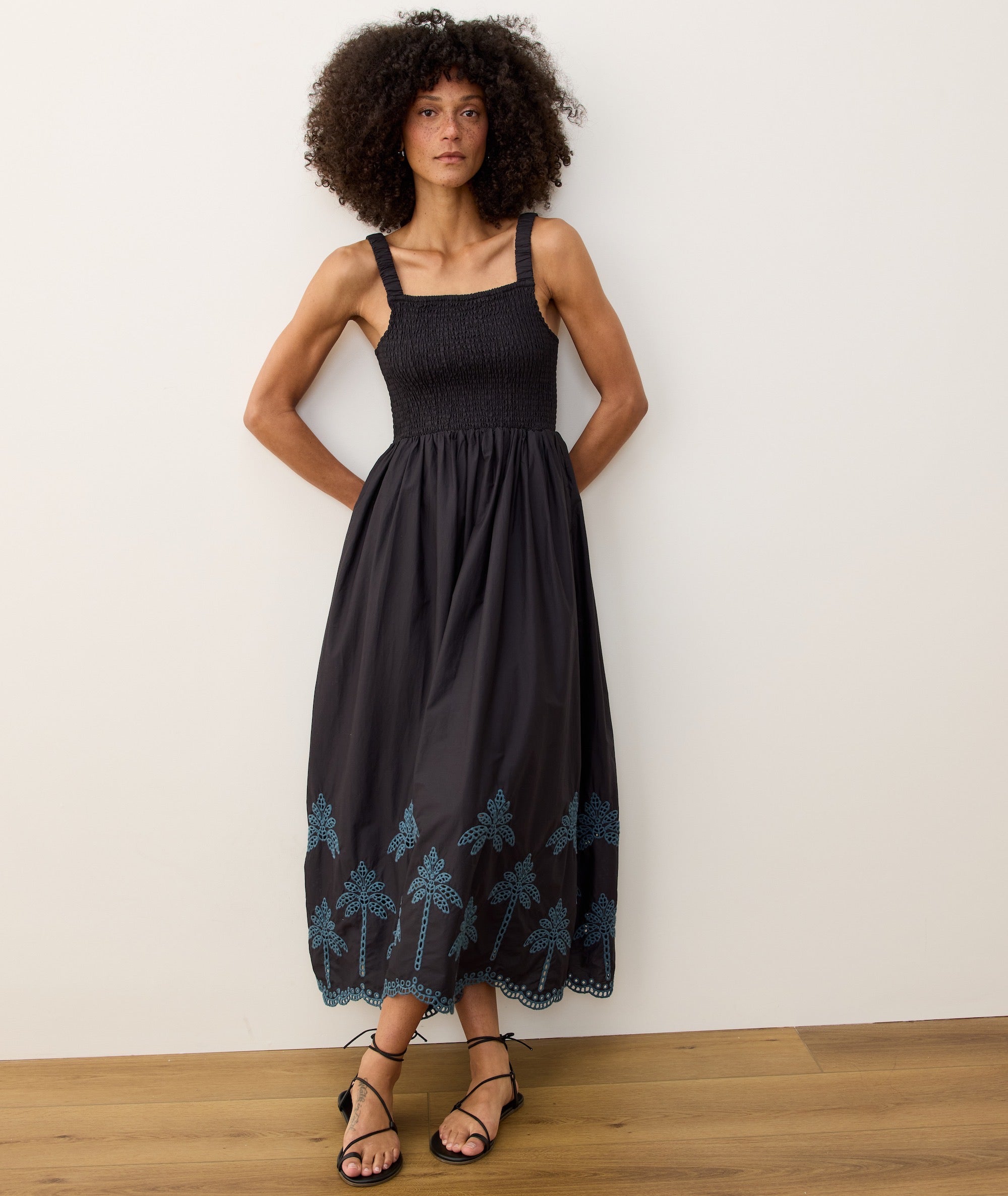 Marine Layer Women's Selene Eyelet Maxi Dress Black/Mediterranea / Extra Large Marine Layer Women's Selene Eyelet Maxi Dress Black/Mediterranea / Extra Large
