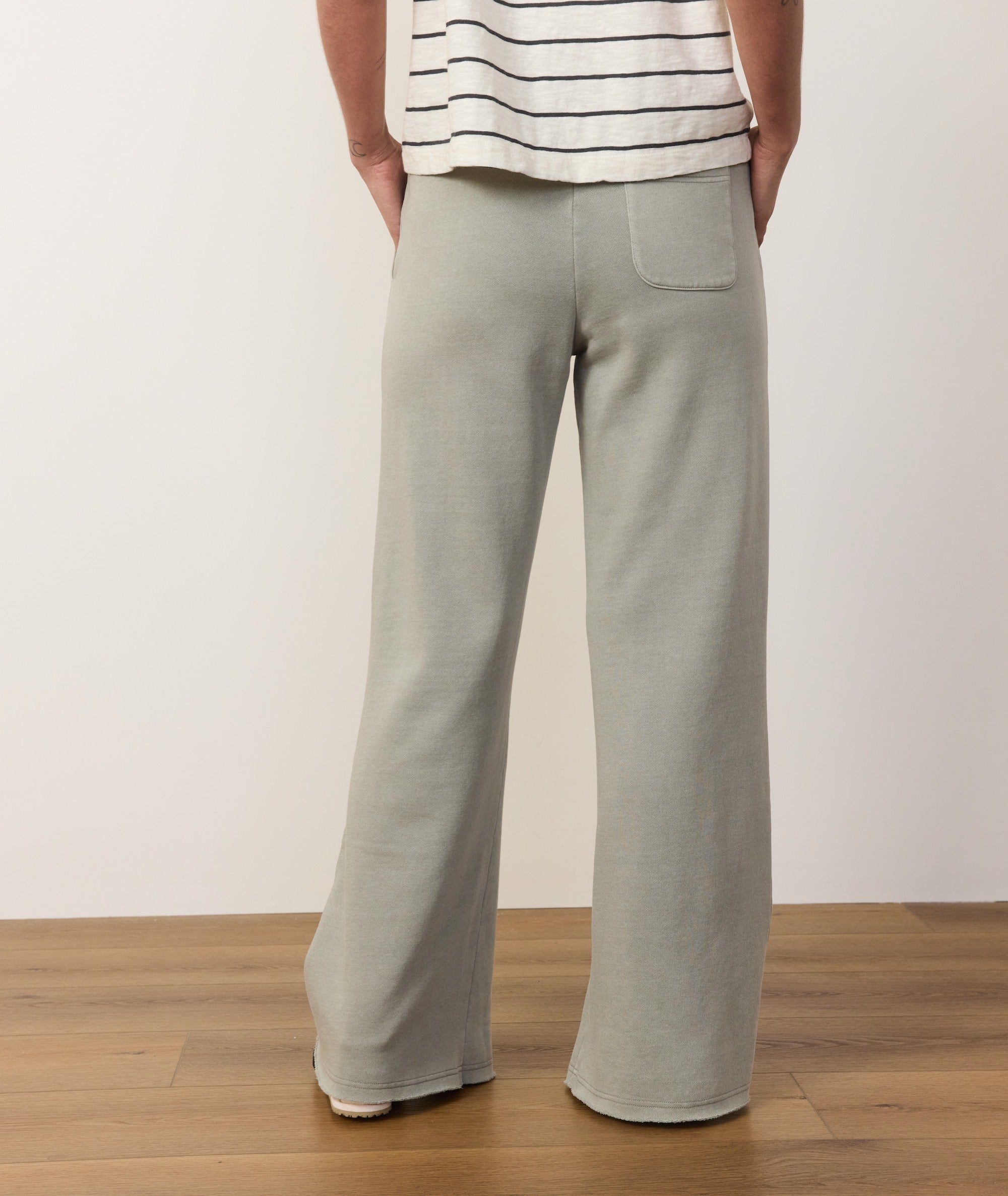 Cloud 9 Fleece Wide Leg Sweatpant