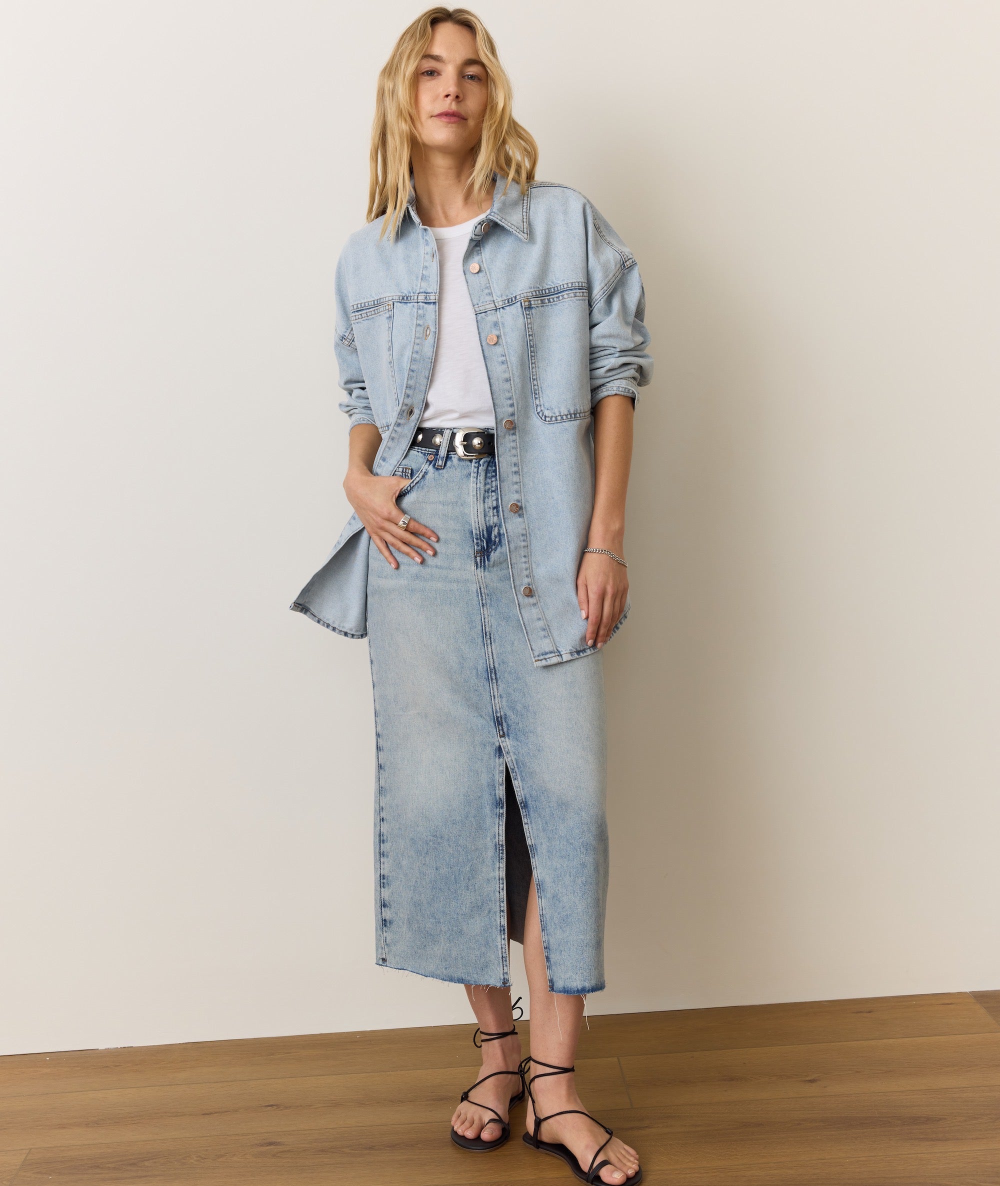 Women's Molly Oversized Denim Shirt Jacket | Blue Women's Molly Oversized Denim Shirt Jacket | Blue