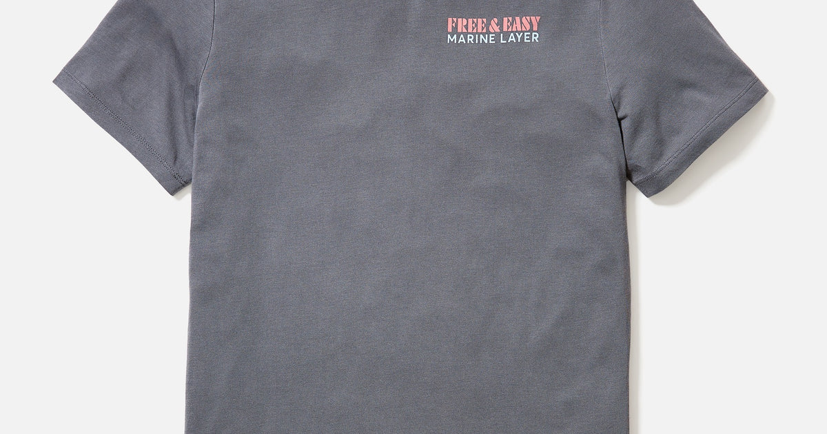 Free & Easy Graphic Tee