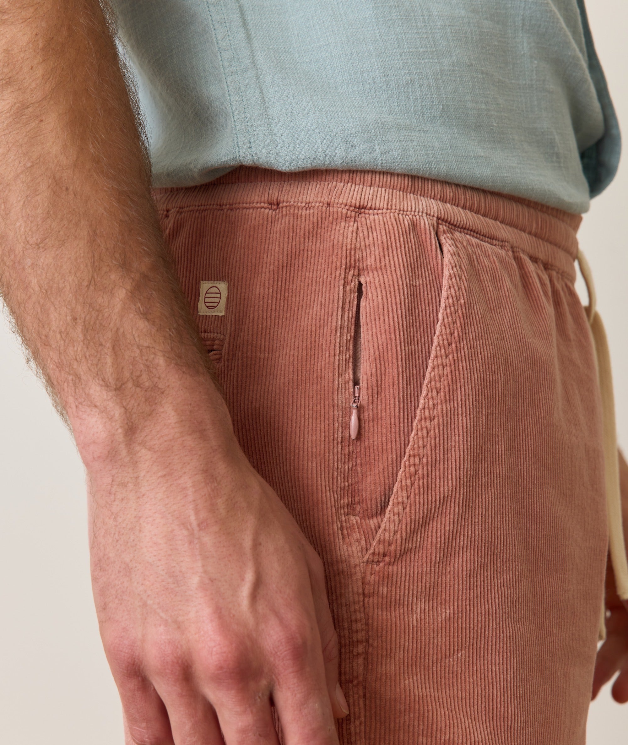 6" Saturday Corduroy Short
