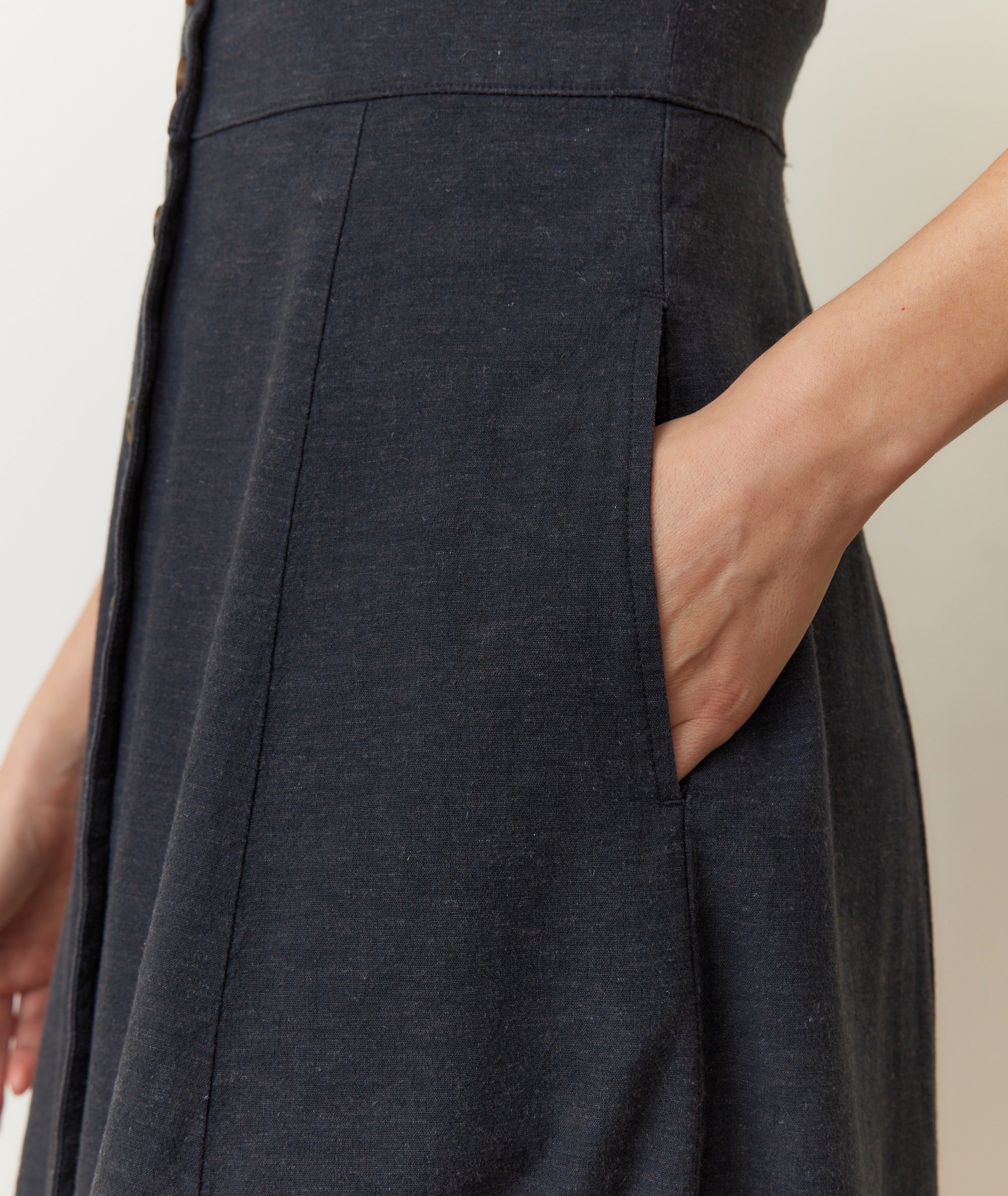 Marine Layer - Camila Midi Dress - Black, S Marine Layer - Camila Midi Dress - Black, S