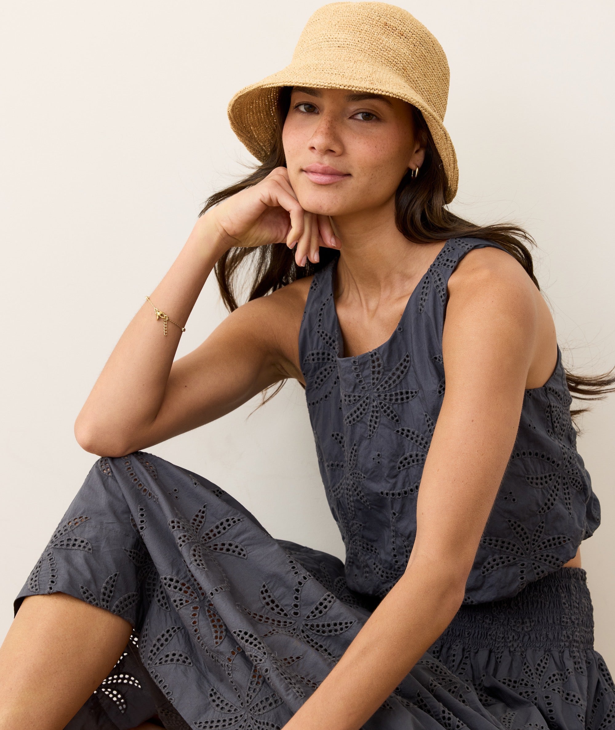 Sage Eyelet Bubble Tank