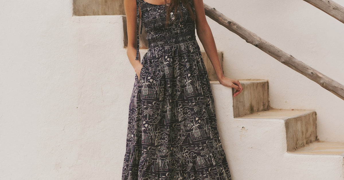 marine layer smocked tiered maxi dress Women's Carmen Smocked Dress | Flores Print