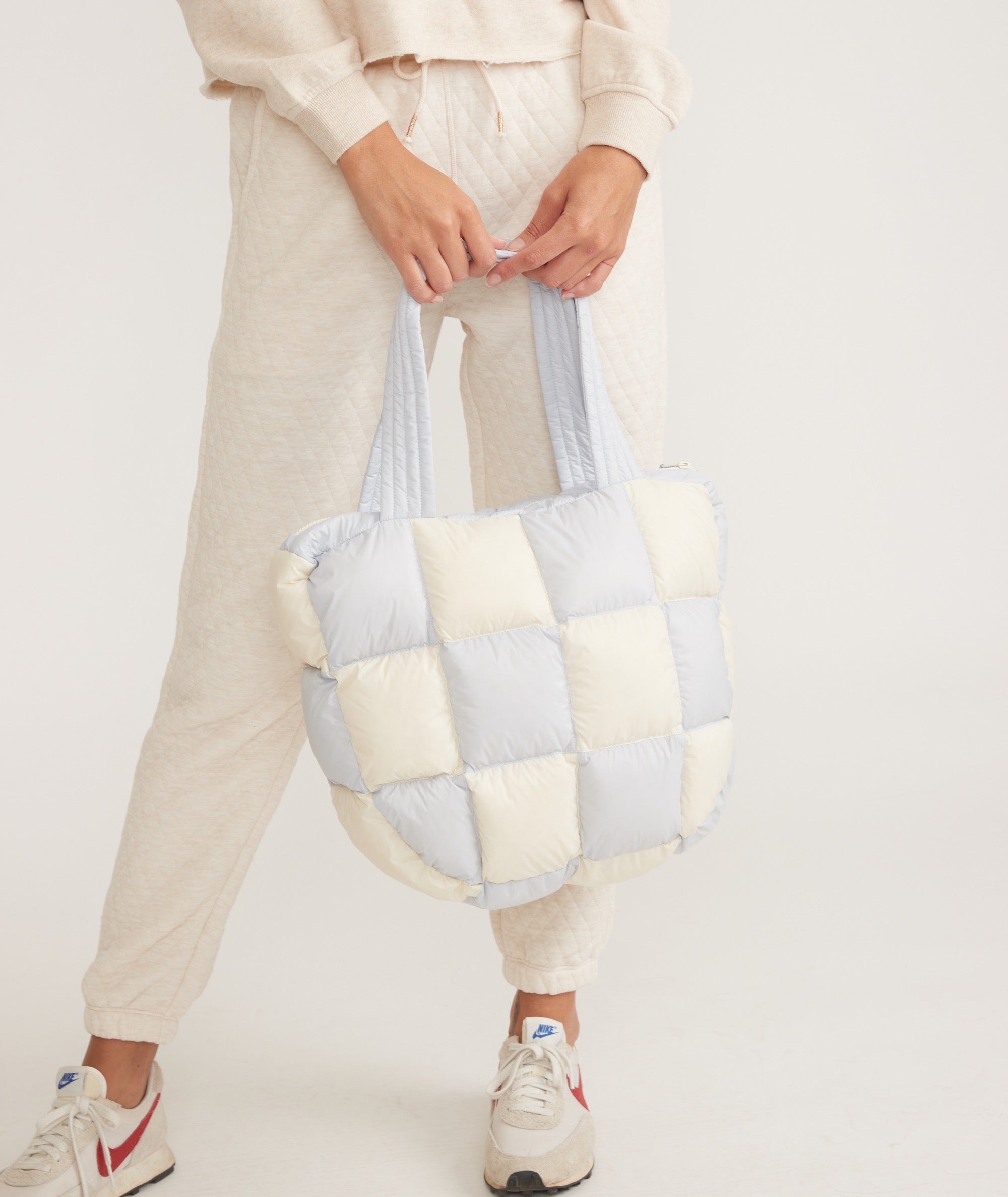 Big Wing Nichi Refreshing Tote-Bag – ARCANA ARCHIVE