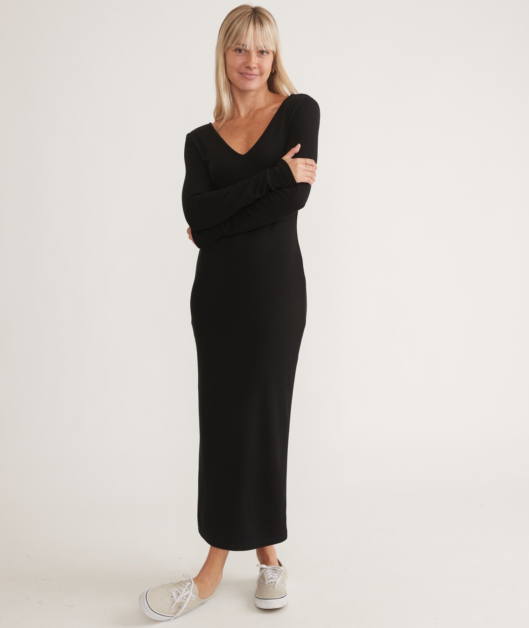 Ribbed black hotsell maxi dress