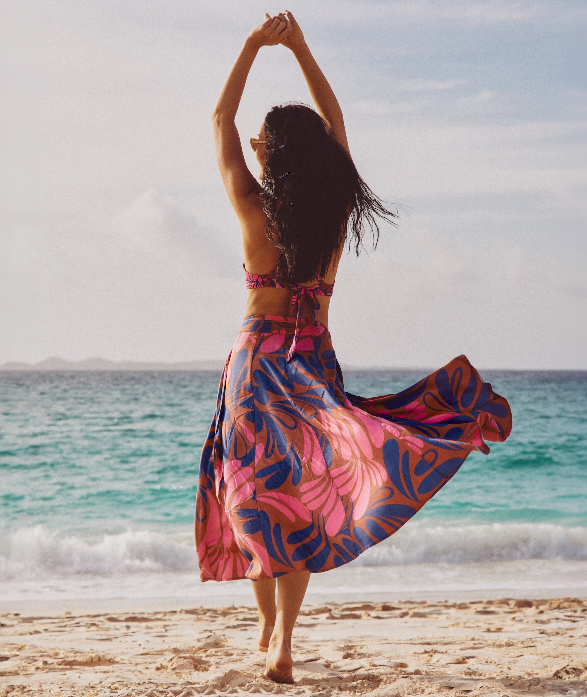 Marine layer hotsell wrap midi skirt