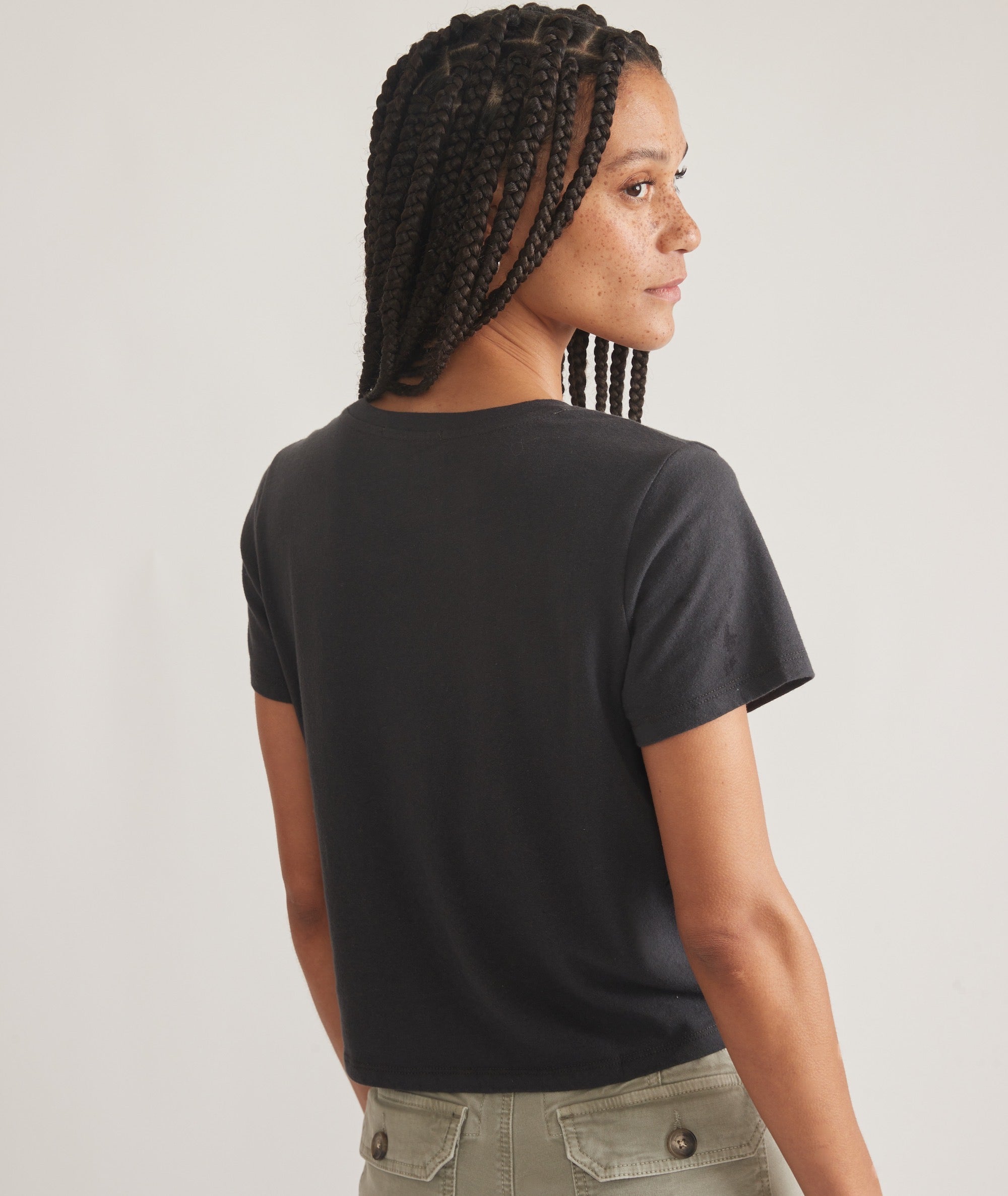 Easy Crop Graphic Tee