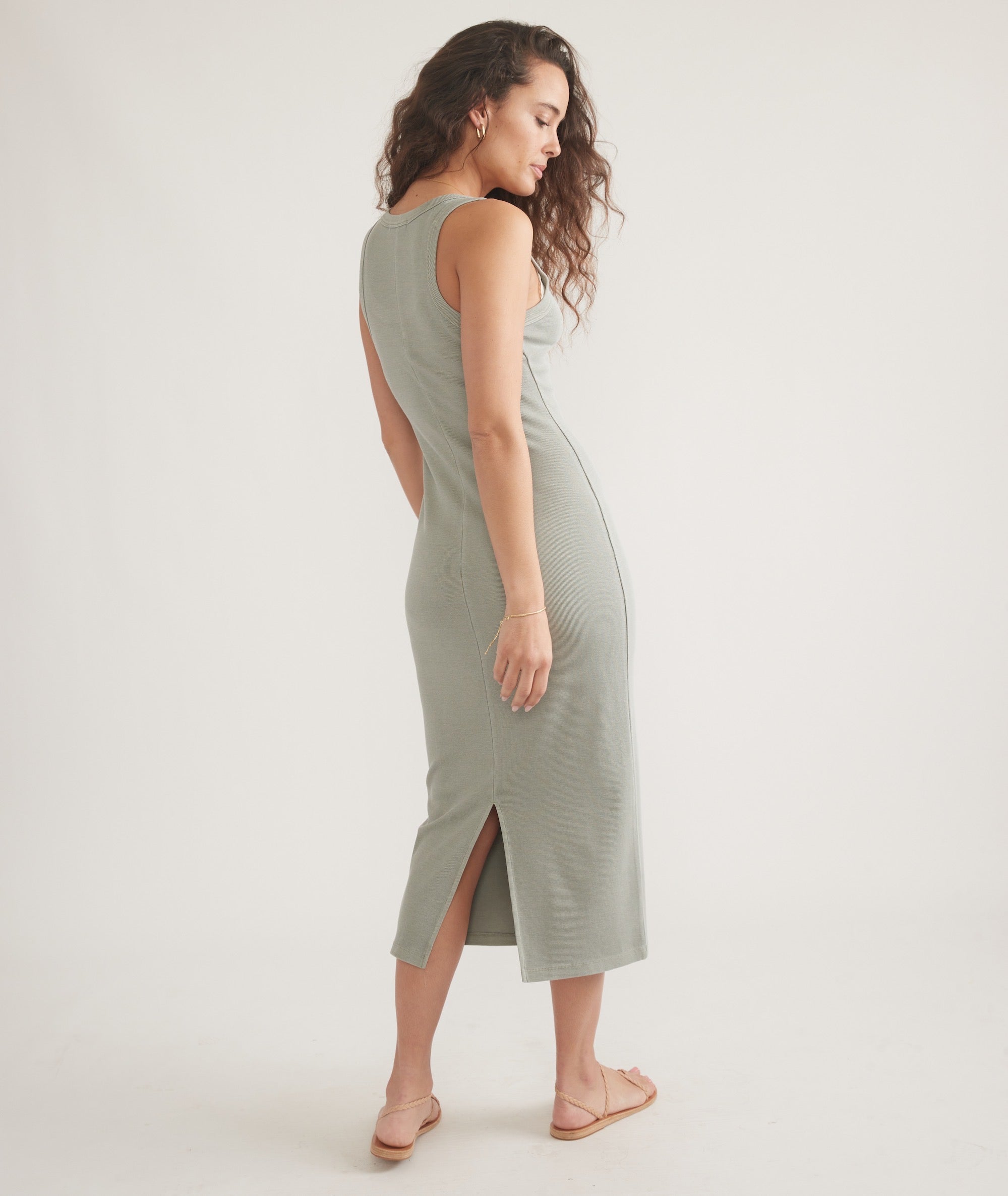 lexi natural linen midi dress new to the 100% linen collection. meet the Lexi Linen Midi Dress