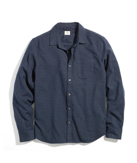 Classic Fit Long Sleeve Balboa Stretch Button Down in Navy/Camel