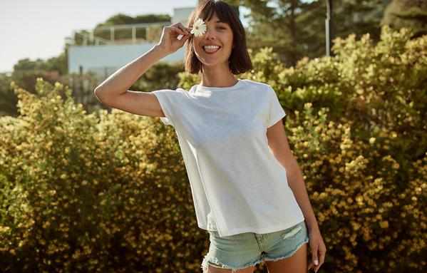White Tee MC