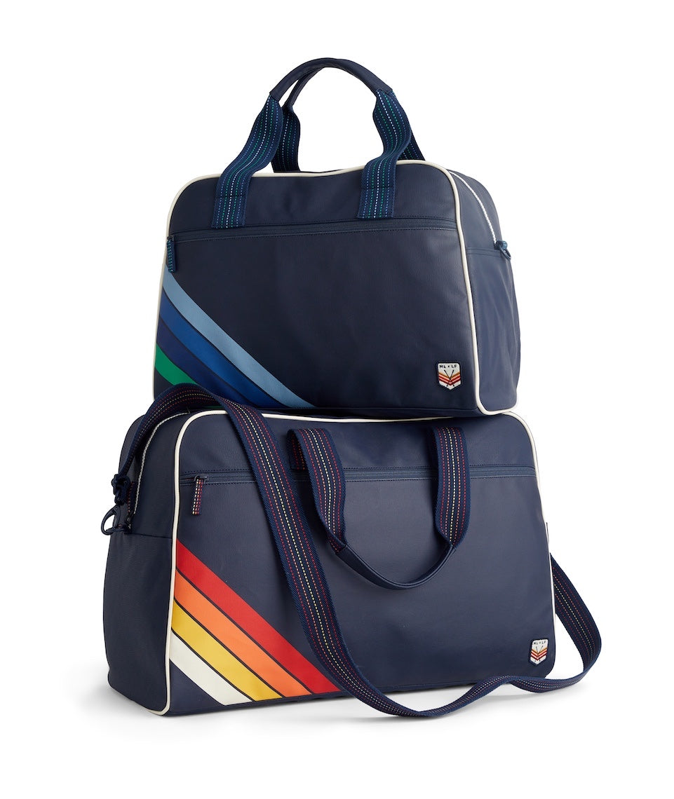 Small clearance ski bag
