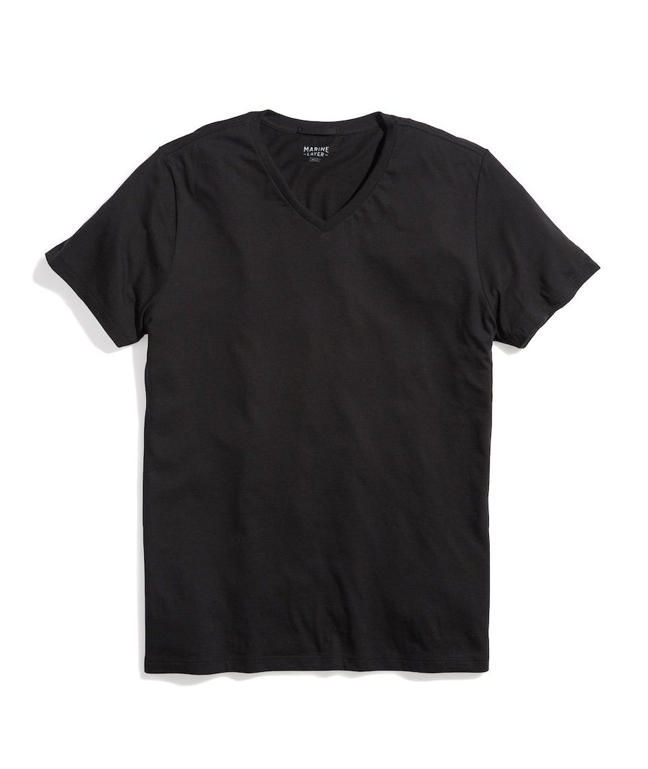 Signature V-Neck Tee in Black